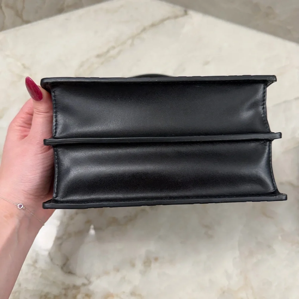 Fendi Kan I - Picture 6 of 15
